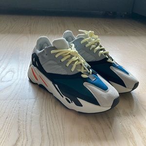 Yeezy 700 Waverunner